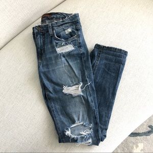 Joe’s Jeans Distressed Slouched Slim Fit - Size 25